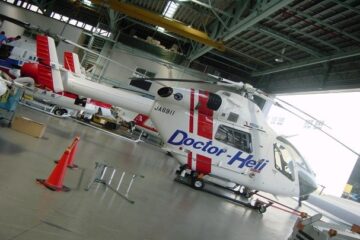 7/26（金）東京ヘリポート整備工場見学会開催。